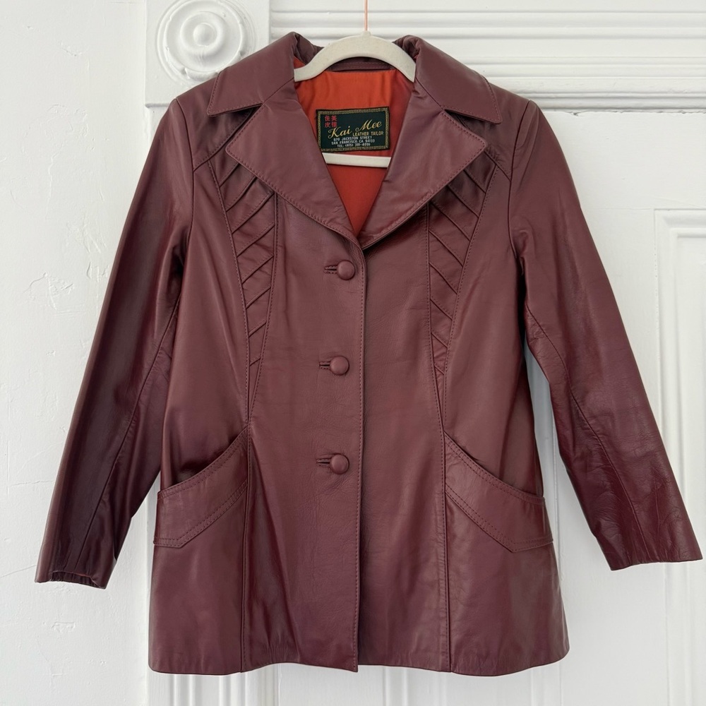 Women's Vintage Burgundy Leather Jacket